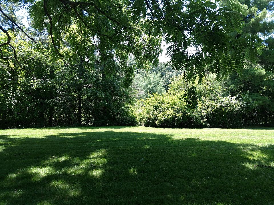 2nd image of 778 Curleys Ct