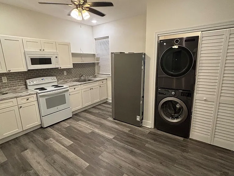 5427 Walnut St #F1 — Photo 5