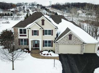 7177 Hidden Valley Pond S, Cottage Grove, MN 55016