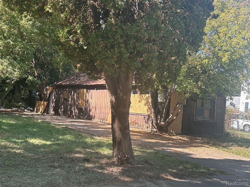 2nd image of 1308 Barney Ave