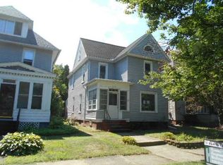 705 Park Ave S, Erie, PA 16502