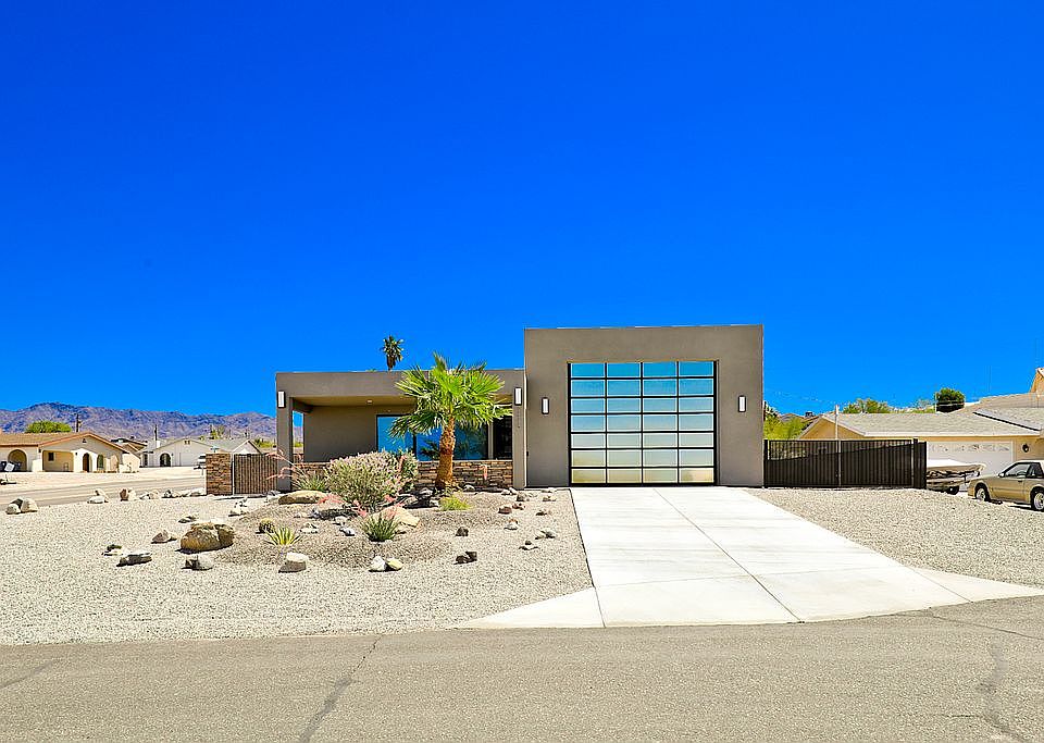 1st image of 3448 Sioux Ln