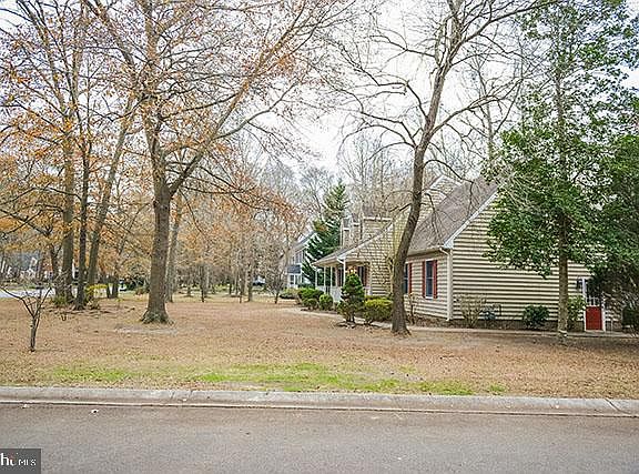 4th image of 704 Grason Ln