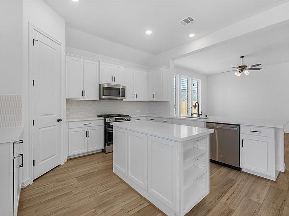6th image of this home
