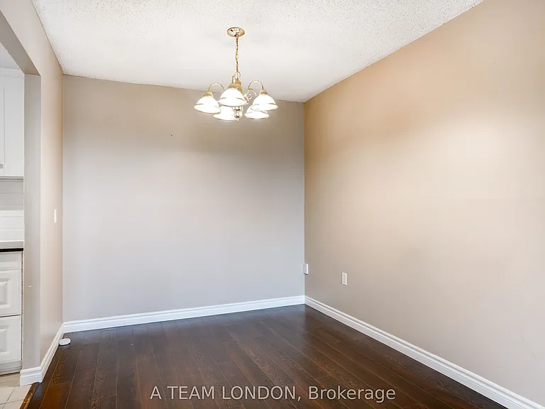 155 Kent St #407 — Photo 11