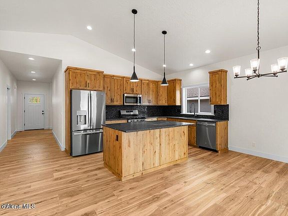 4th image of 509 S 3rd St