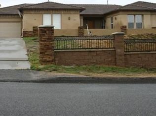 18517 Oak Park Dr, Riverside, CA 92504