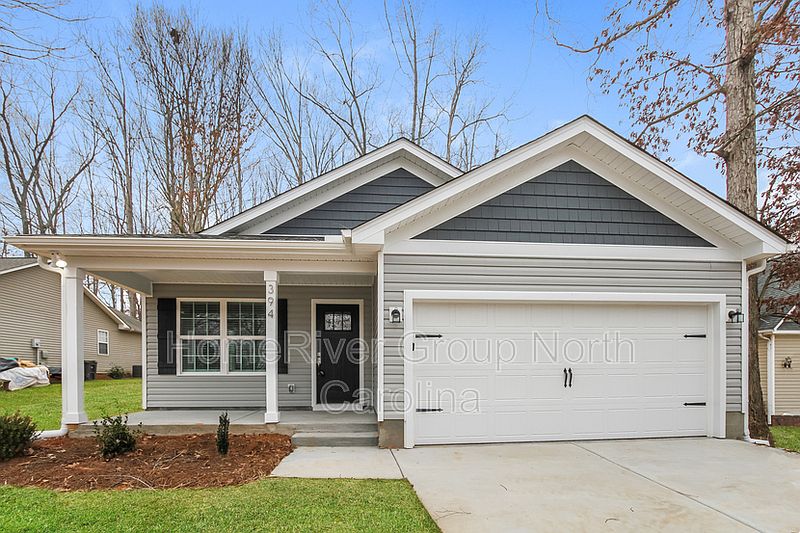 1st image of 394 Brookfield Dr