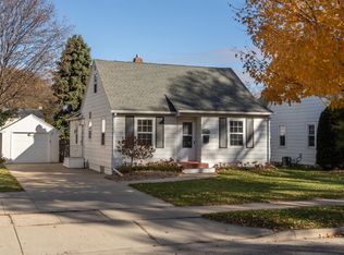 1443 1st St NW, Rochester, MN 55901