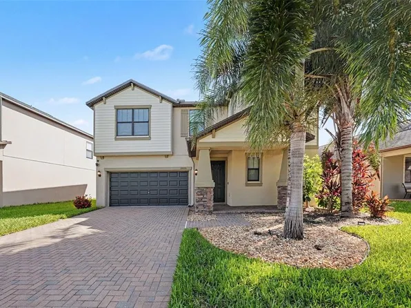 10032 Sage Creek Dr, Ruskin, FL 33573