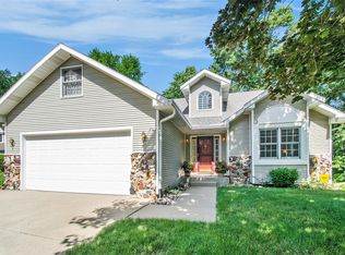 11276 Bridlewood Trl, Berrien Springs, MI 49103