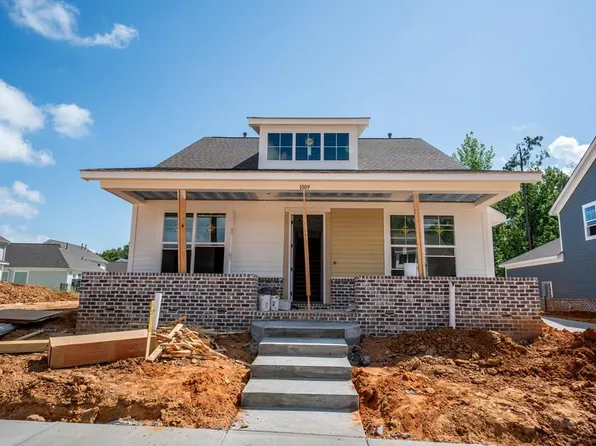 1009 Nuttall Oak Dr, Oxford, MS 38655