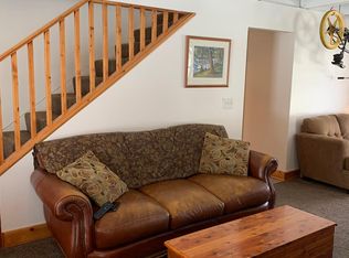 N3198 Hickory Rd, Lake Geneva, WI 53147