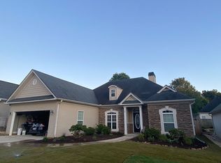 15 Village Pass, Newnan, GA 30265