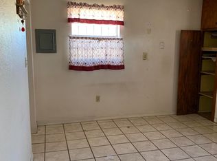 8853 Sunland Rd, El Paso, TX 79907