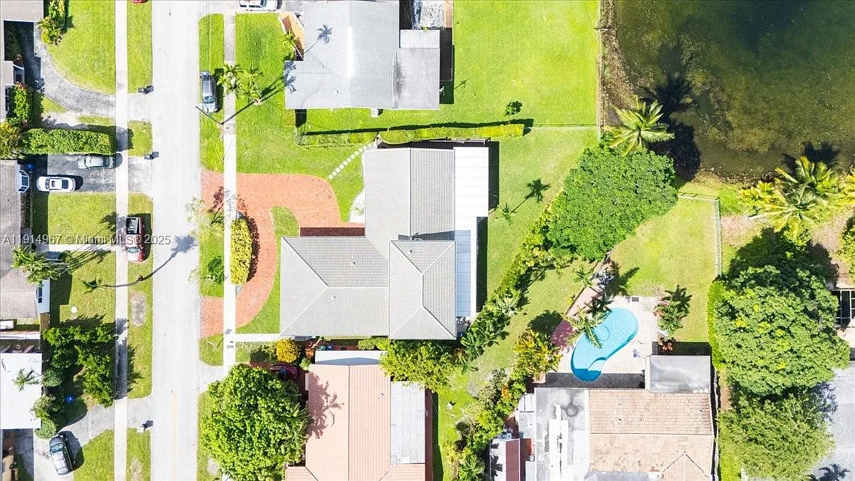 Greyknoll Estates — Photo 4