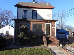 88 Main St, Little Ferry, NJ 07643