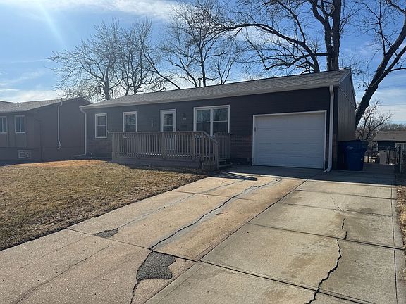 3rd image of 7613 Teal St