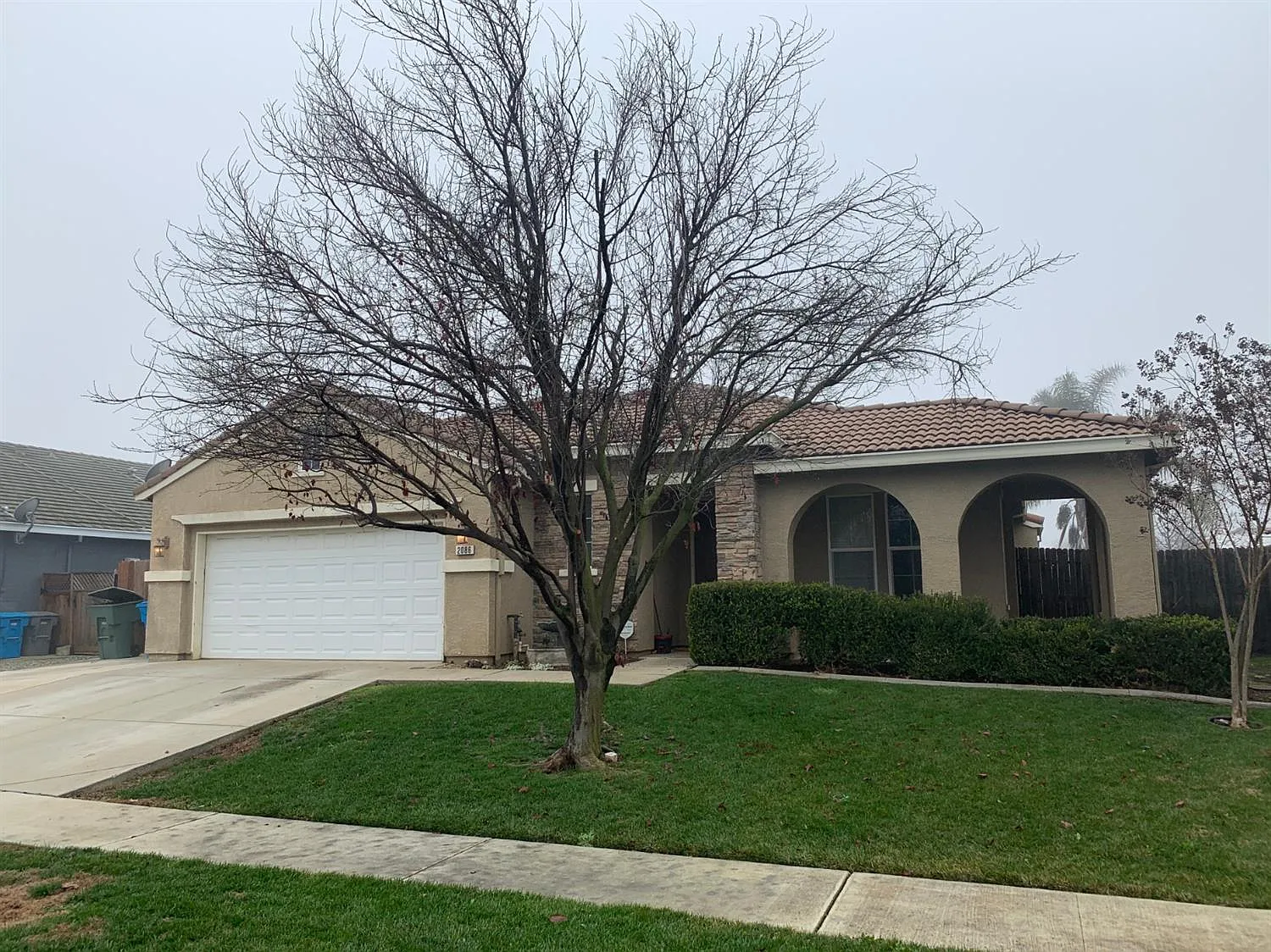 2086 Bidwell Bar Dr photo 1