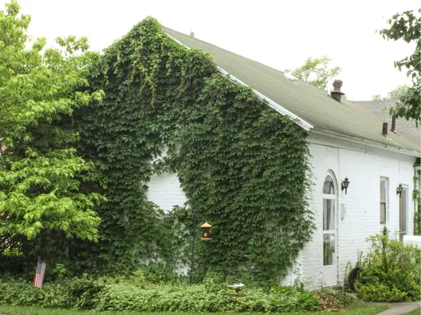 348 W 7th St, Anderson, IN 46016