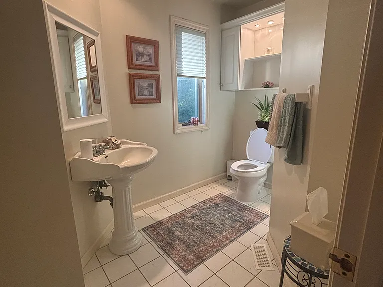 7 William Ct — Photo 13
