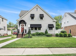22218 Edison St, Dearborn, MI 48124