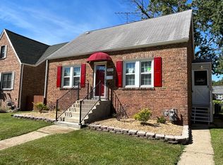 18030 Ridgewood Ave, Lansing, IL 60438