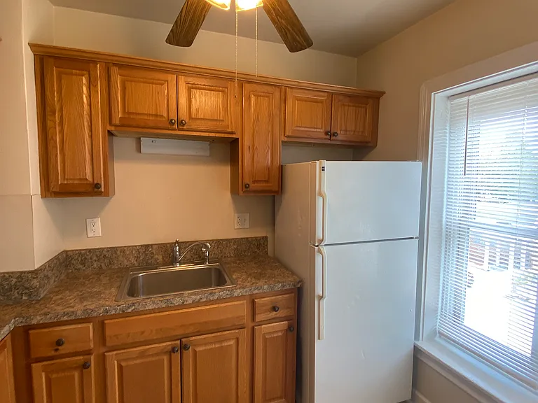 154 S Hanover St #3 — Photo 9