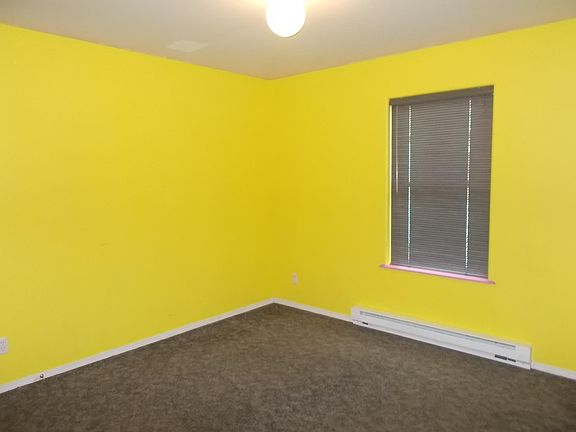 2nd image of 302 6th Ave W