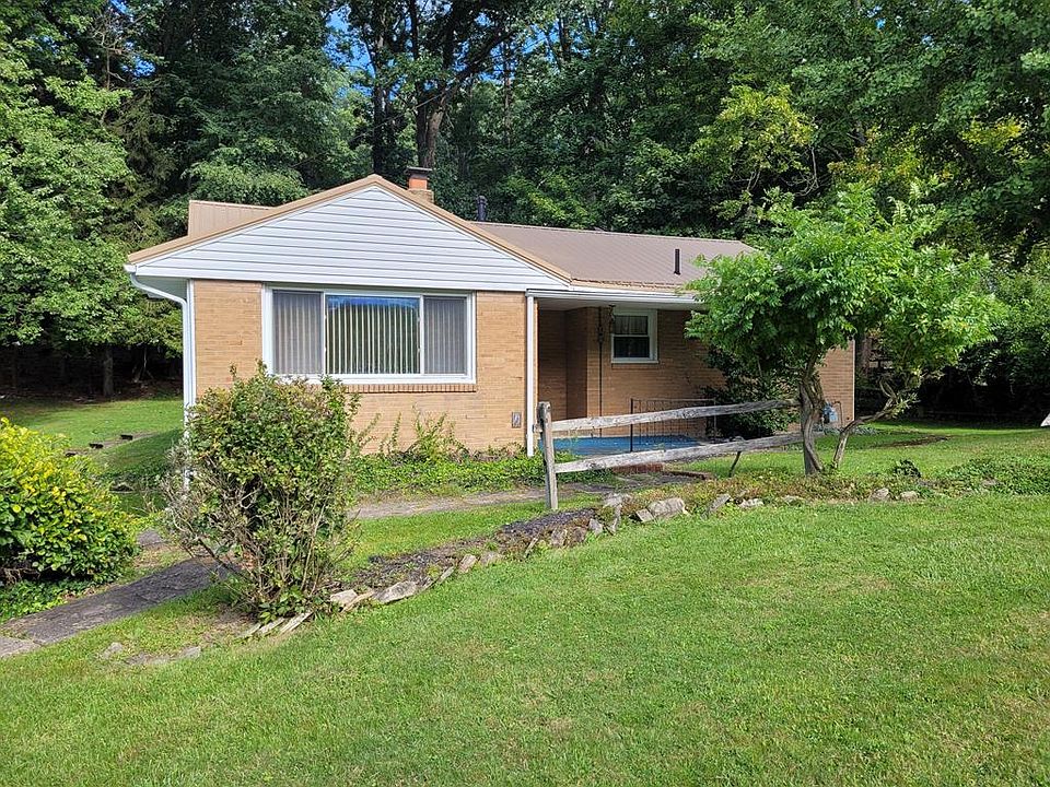 1st image of 452 E Bissell Ave