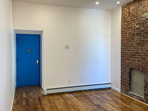 2nd image of 807 Bergen St APT 4L