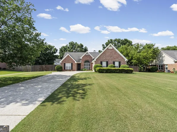 7065 Valley Landing Ct, Cumming, GA 30041