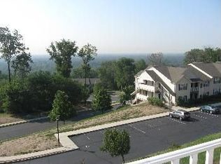 1423 King Ct #1423, Green Brook, NJ 08812