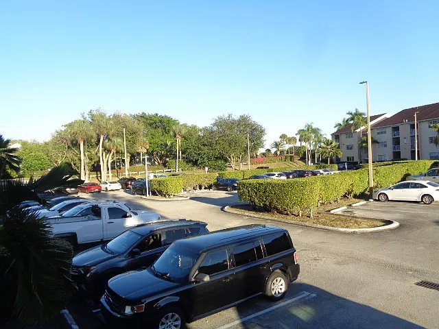 15290 SW 106th Ln #326 — Photo 3