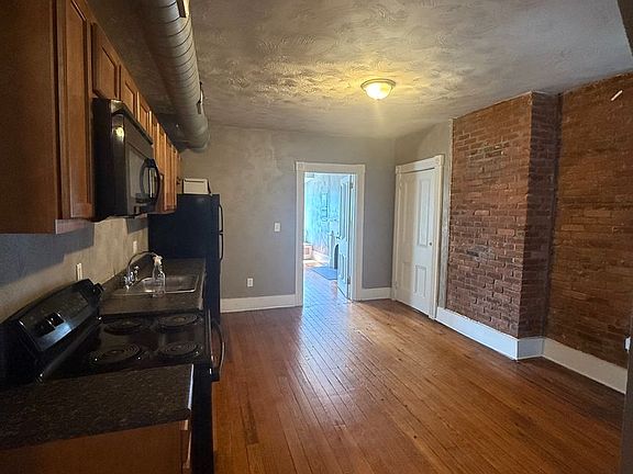 5th image of 1608 Lowrie St #3