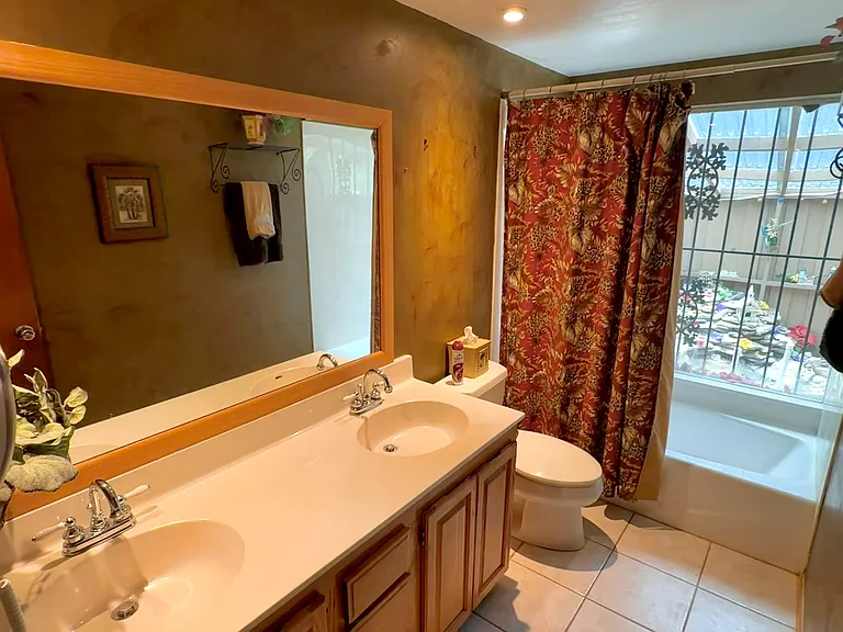 11007 Riverview Dr — Photo 11