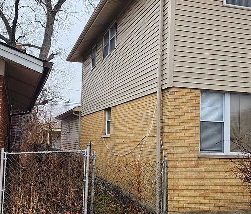 3rd image of 11641 S Loomis St