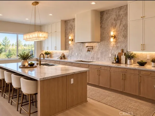 30462 Copper Hill Ct, Redlands, CA 92373