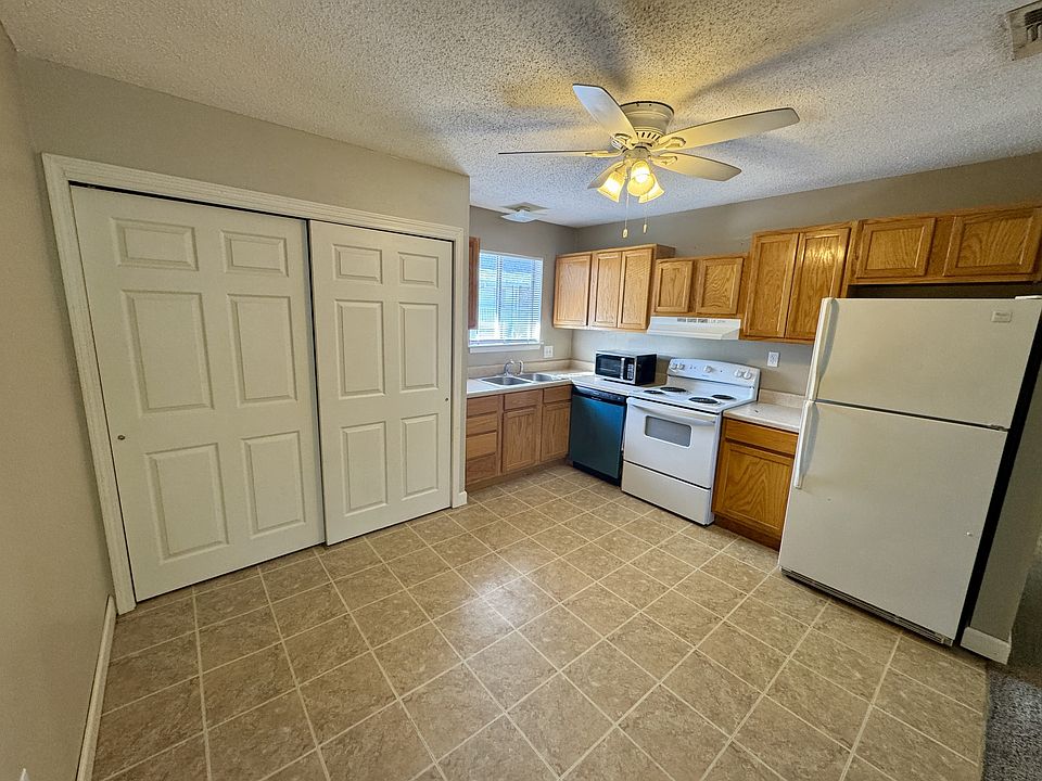 1st image of 201 College Blvd E #1-51