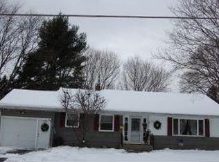 515 Winston Dr, Endwell, NY 13760