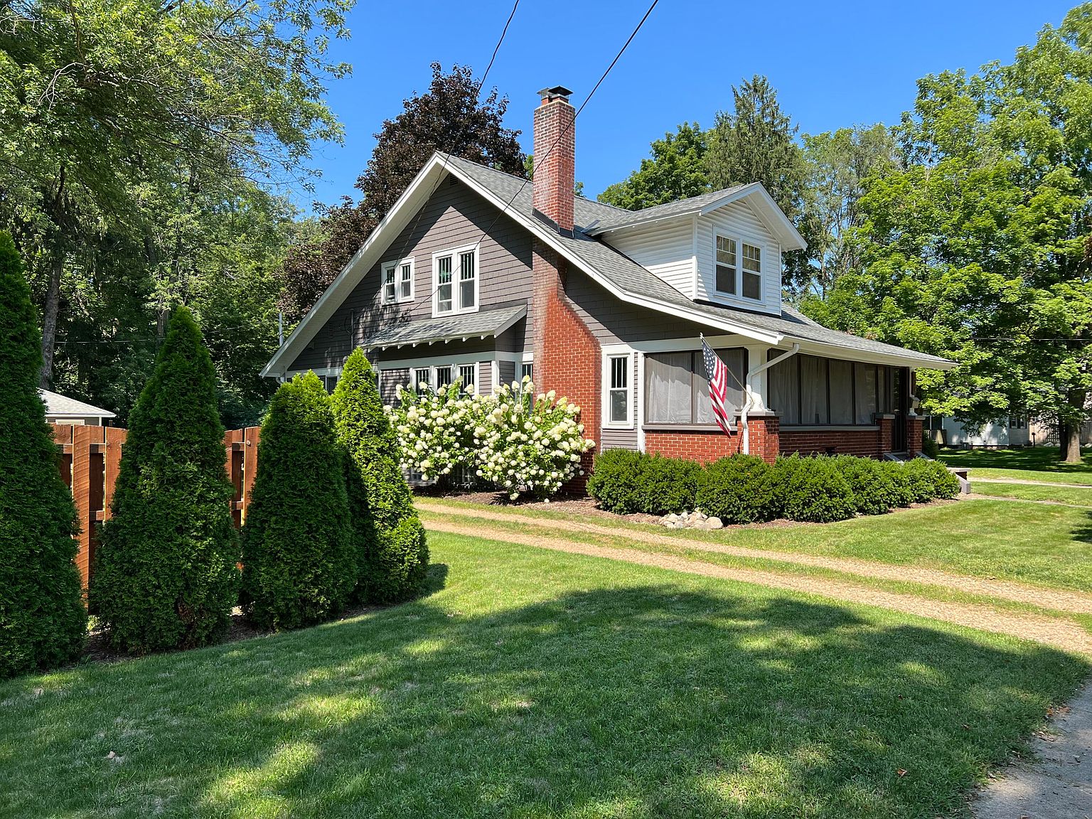 624 S Main St, Plainwell, MI 49080 | Zillow