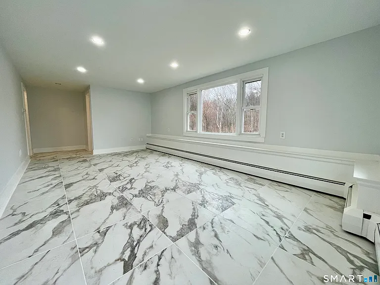 661 Chestnut Hill Rd — Photo 25