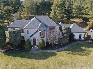 82 Takolusa Dr, Holmdel, NJ 07733
