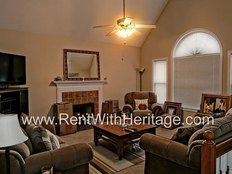 7234 Brittany Way — Photo 5