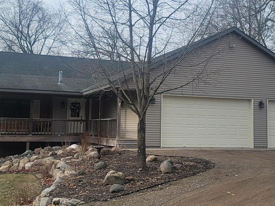 1st image of 8412 Spring Lake Rd NE
