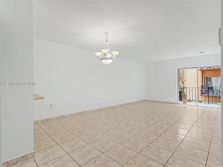 1950 W 54th St #105 — Photo 14
