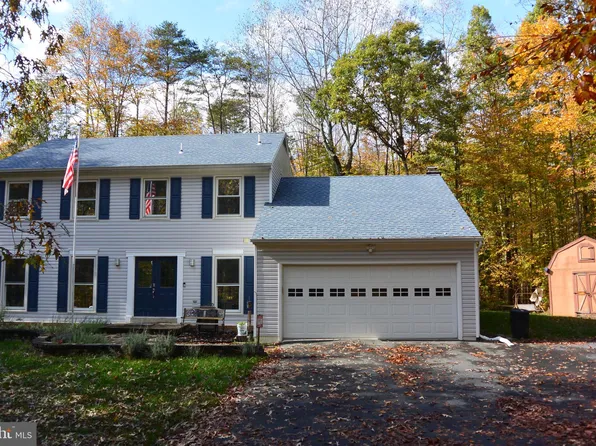 14448 Alps Dr, Woodbridge, VA 22193