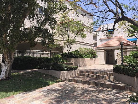 3rd image of 501 E Del Mar Blvd APT 201