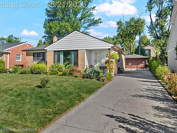 2nd image of 18474 Beverly Rd