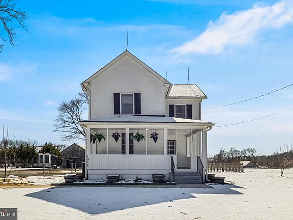 2nd image of 1955 Lowery Rd